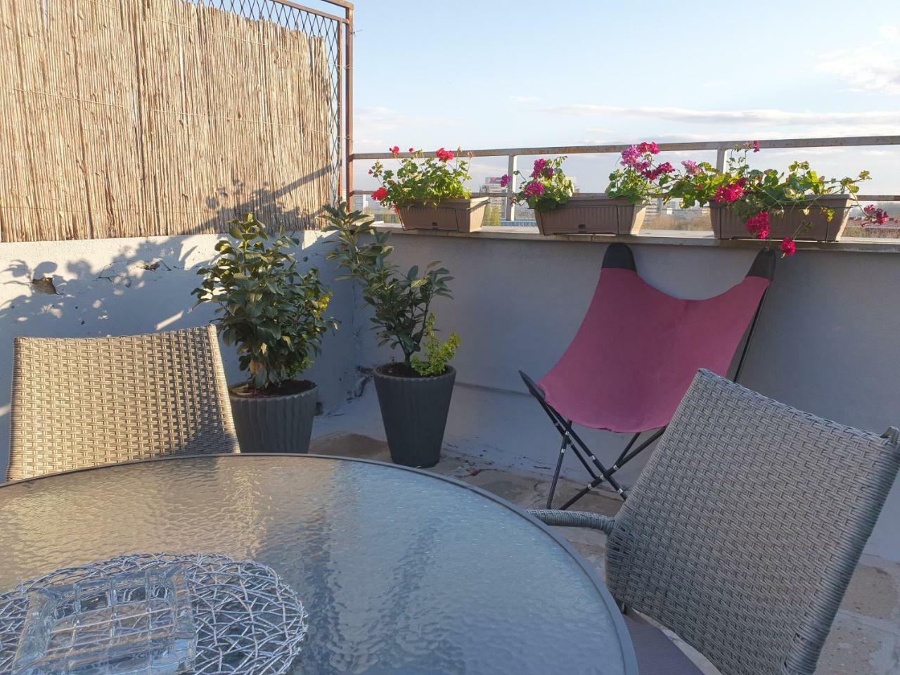 Apartment New Belgrade Home ภายนอก รูปภาพ