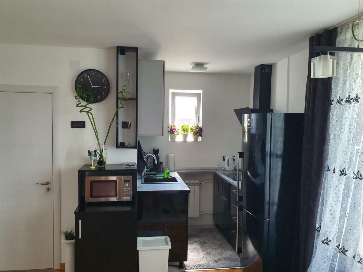 Apartment New Belgrade Home ภายนอก รูปภาพ